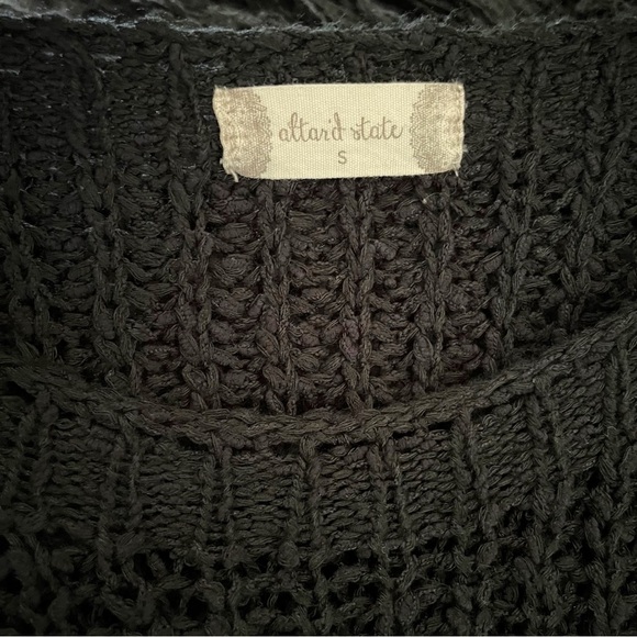 Altar'd State Fringe Hem Sweater Womens Size S Black Open Knit Boatneck Pullover - Picture 6 of 6